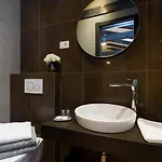 Lamenta Gasthuis 3*