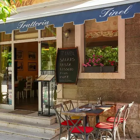 Lamenta Gostinjska kuća 3*