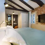 Lamenta 3* سبليت