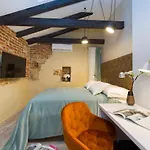 Lamenta 3*