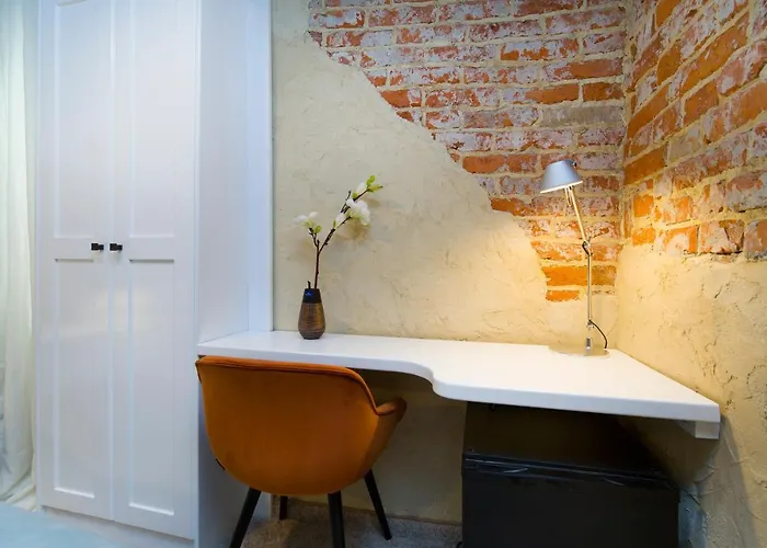 Lamenta 3* Σπλιτ