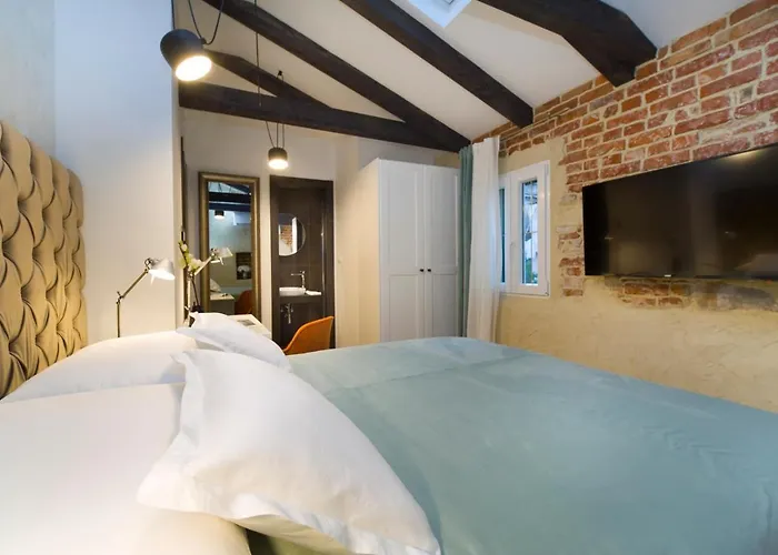 Lamenta 3* Σπλιτ