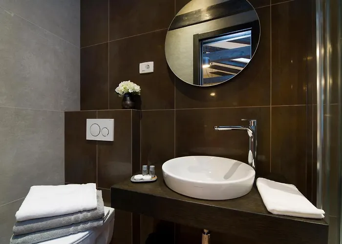 Lamenta Πανσιόν 3*